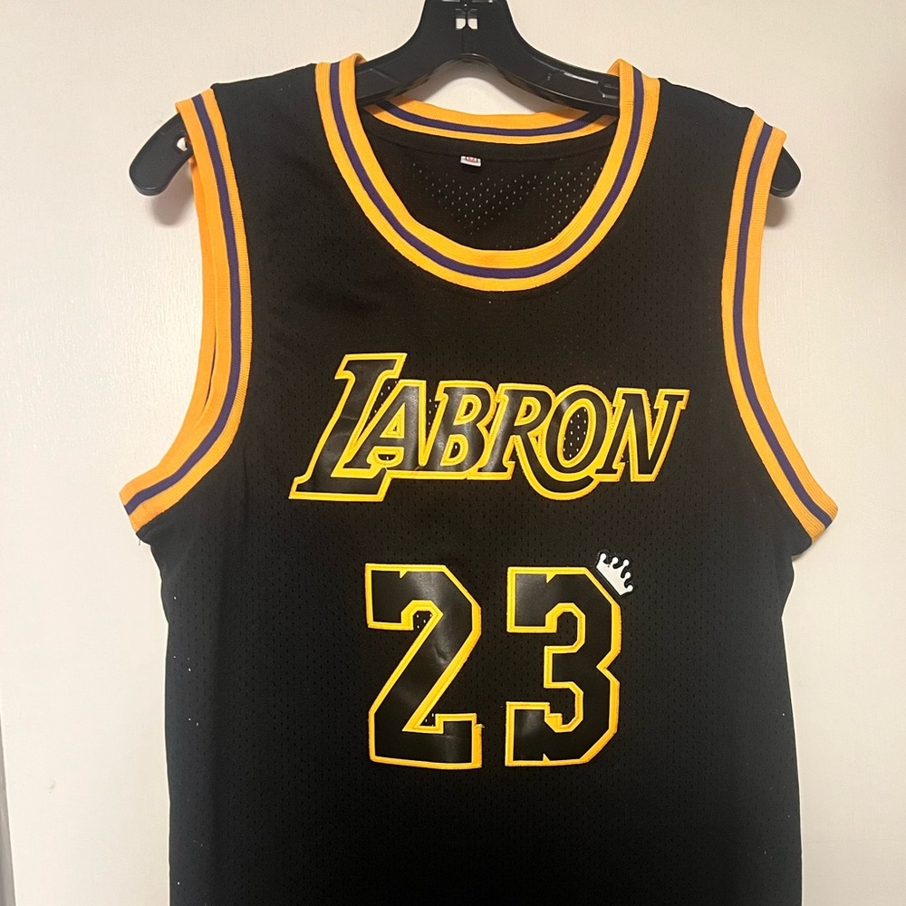 Labron James Jersey #23 Size M